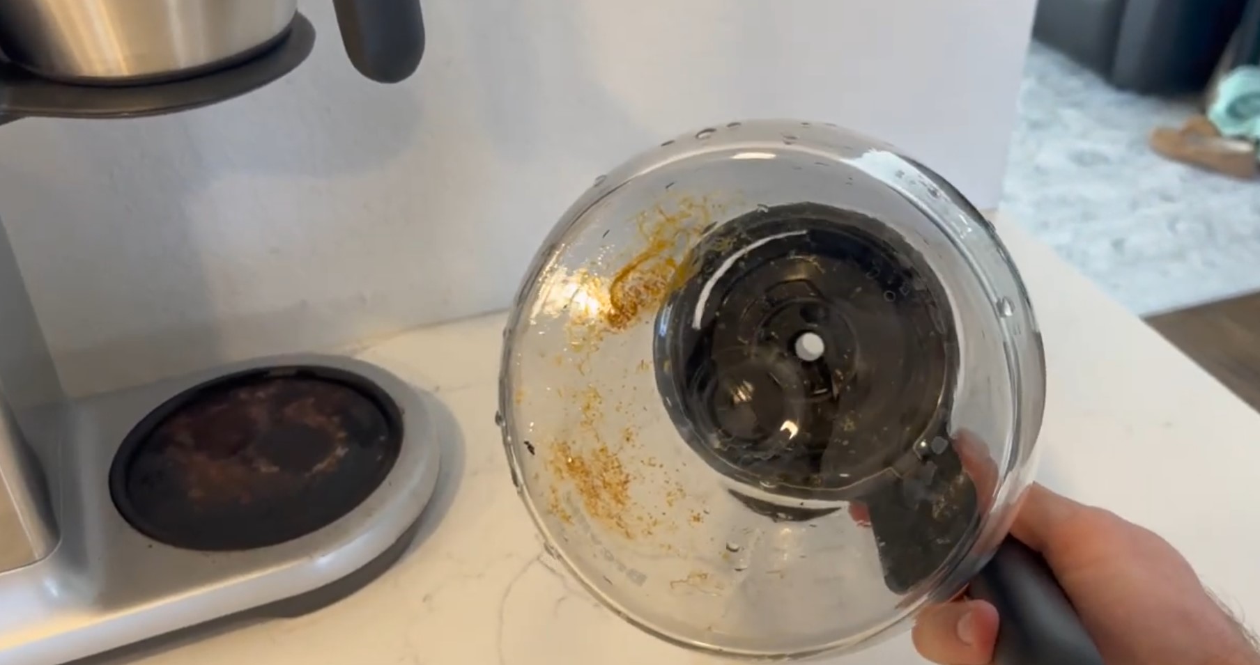 How to Remove Rust From Coffee Maker Hot Plate?